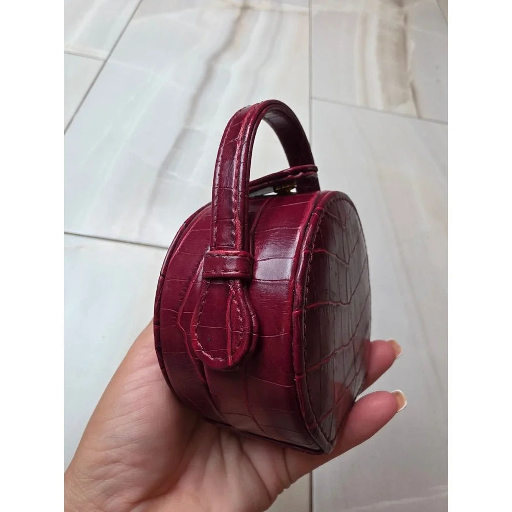Vintage Burgundy Croc‎ Embossed Round Jewelry Travel Case with Mirror A5